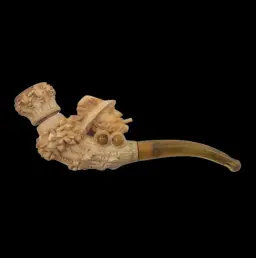 White Stone and Amber Smoking Pipe with Carved Man’s Head – Late 19th Century Continental Craftsmanship