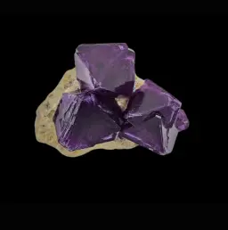 Lab-Grown Crystal – The Art of Modern Alchemy