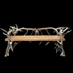 Robust Antler Bench with Oak – Strength and Elegance Combined