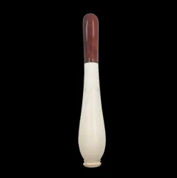 White Stone and Amber Smoking Pipe in Original Case – 19th Century European Craftsmanship