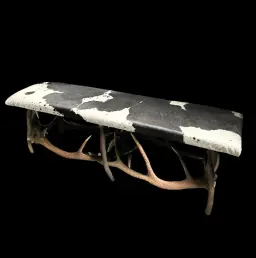 Antler Bench – Harmony of Nature and Craftsmanship