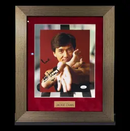 Jackie Chan（成龍）親筆簽名相片