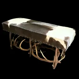 Antler Bench with Cowhide Upholstery – A Statement of Rustic Luxury