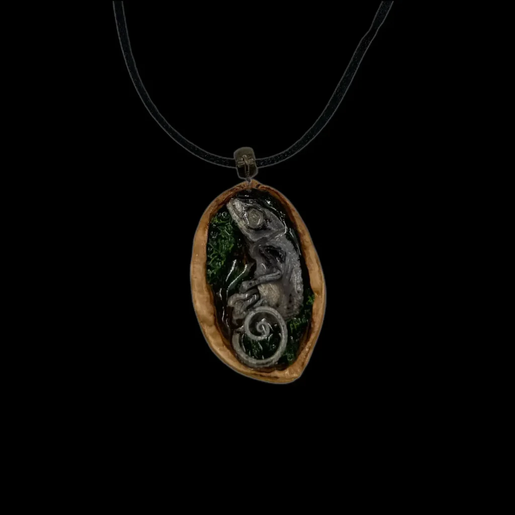 Chameleon in Walnut Shell Necklace – Fusion of Nature and Artistry