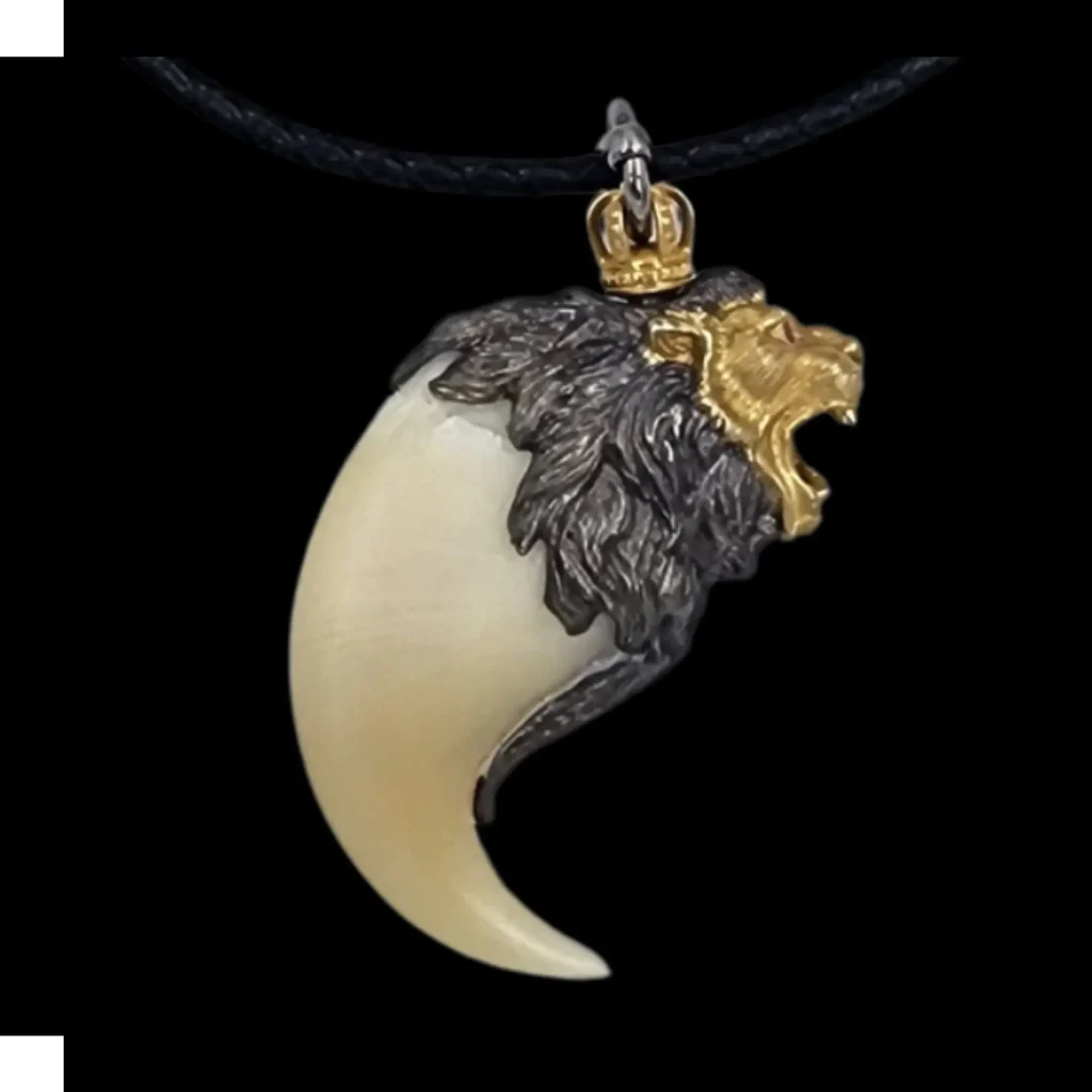 Regal Lion Claw Pendant, 5 cm