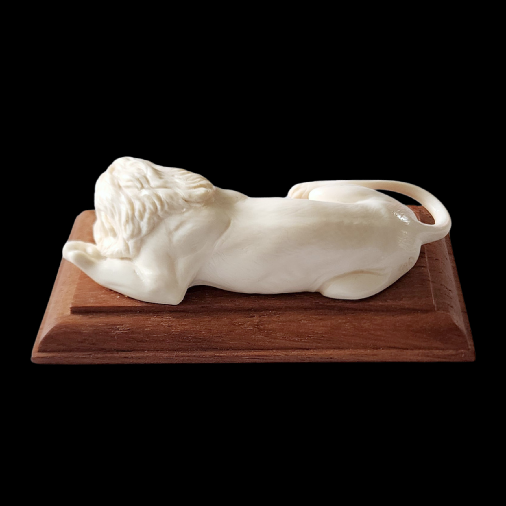 Resting Lion in Mammoth Ivory on Bog Oak Base - preview photo 2123