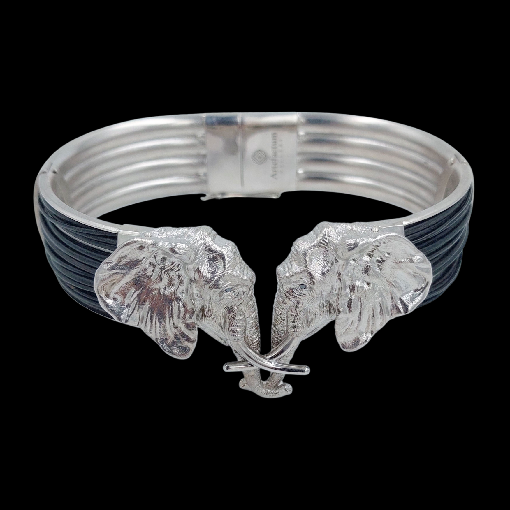 Elephant Hair Bracelet with Sterling Silver Elephant Head Clasp - preview photo 1123