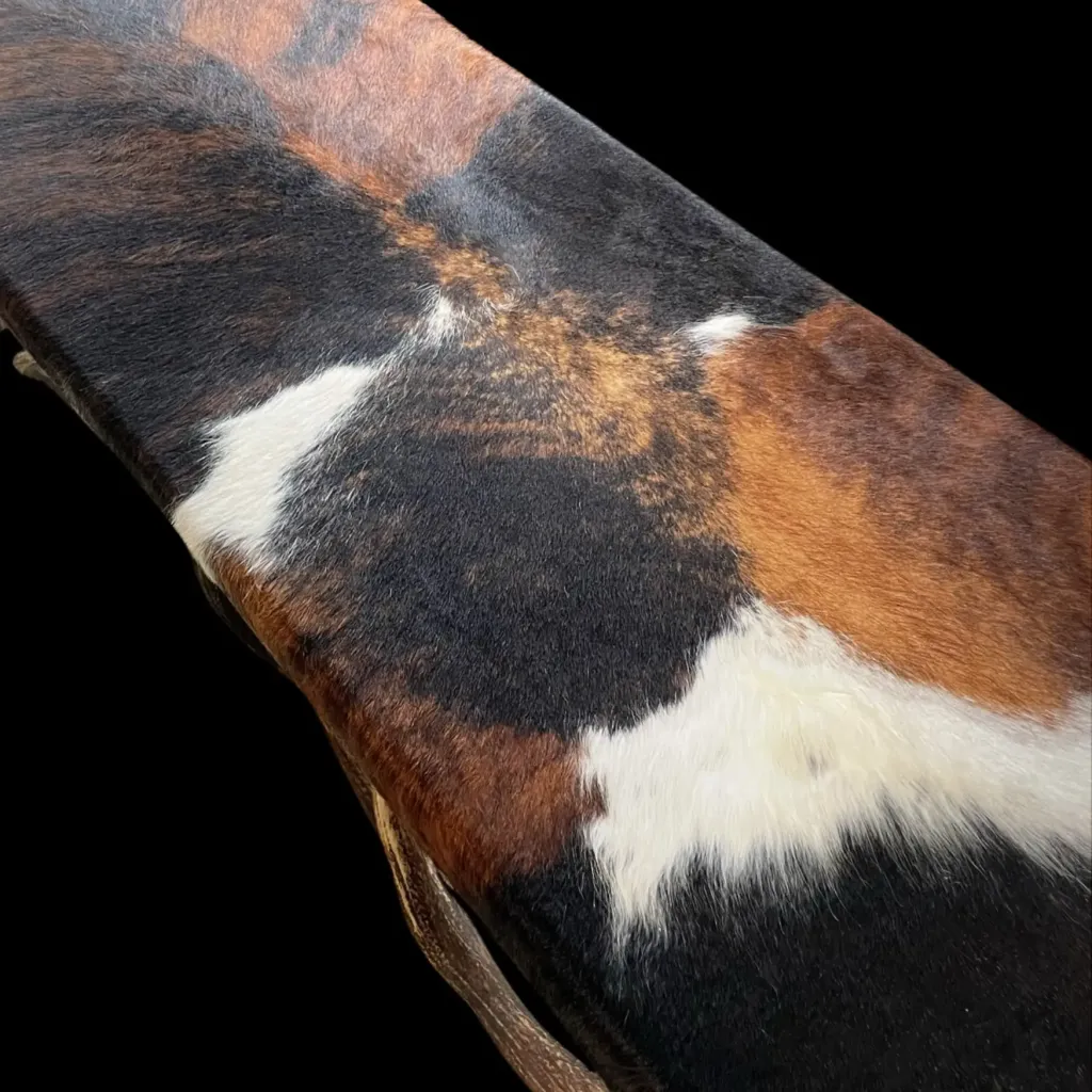 Antler Bench with Cowhide Upholstery – Statement of Rustic Elegance - preview photo 4123