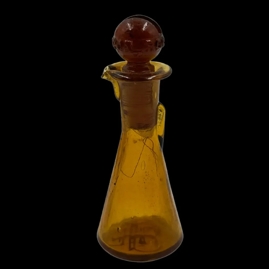 Amber-Toned Glass Perfume Flask with Fragrance Remnants – Nostalgic Masterpiece - preview photo 1123