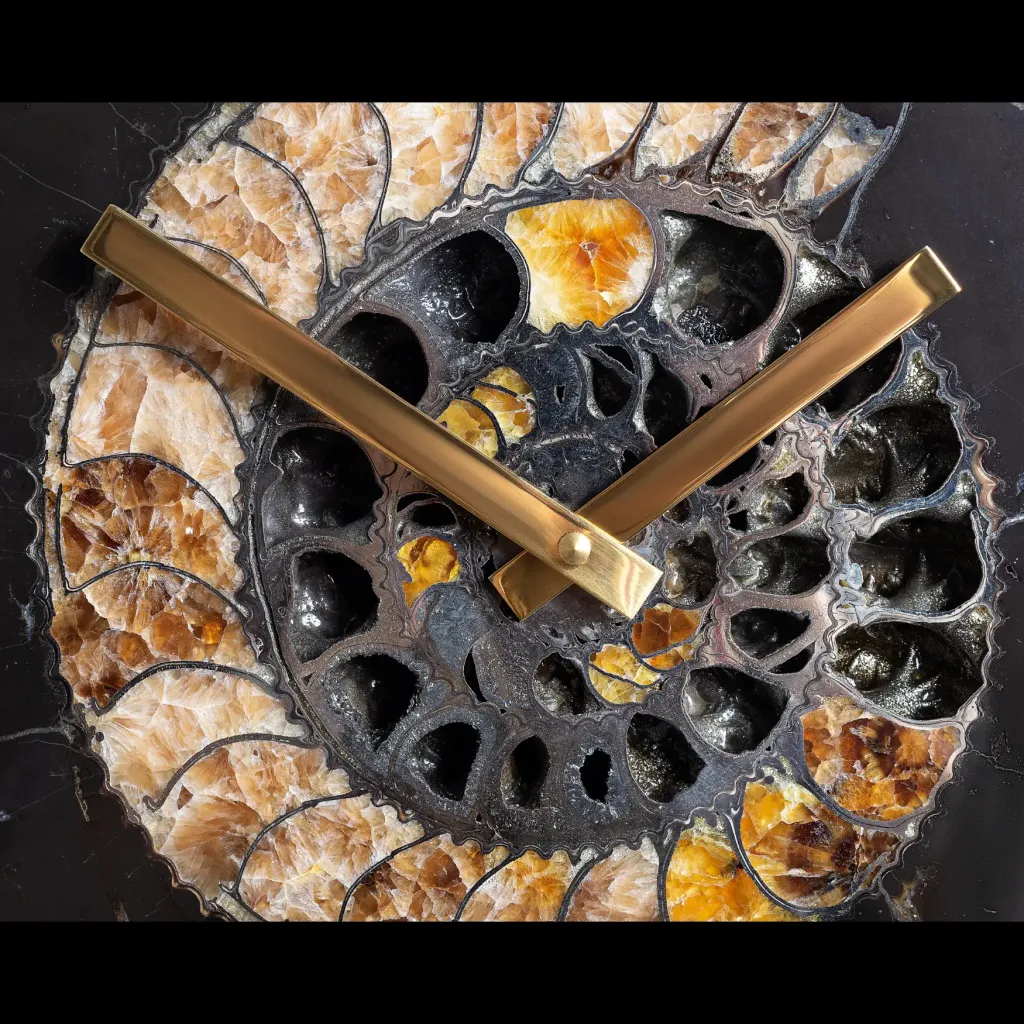 “Timekeeper of Eternity” – Wall Clock with Authentic Ammonite Speetoniceras versicolor - preview photo 4123