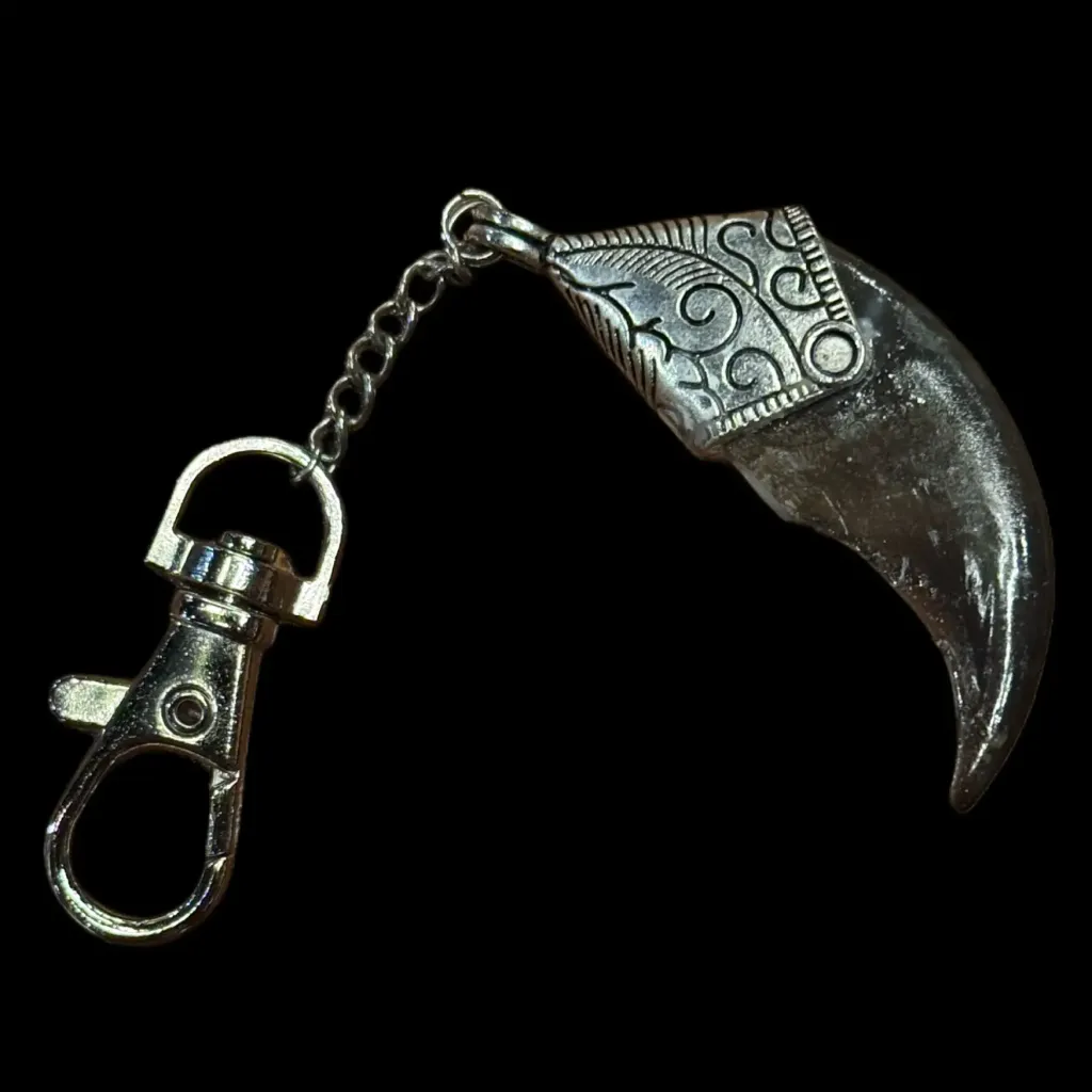 Keychain with Authentic Grizzly Bear Claw in Decorative Metal - preview photo 1123
