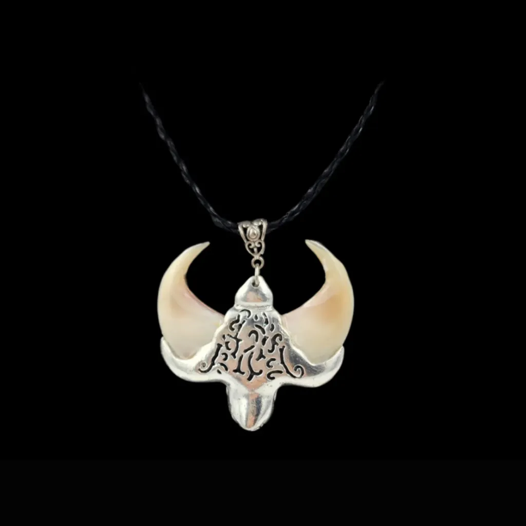 Lynx Natural Claw Pendant  – A Relic of the Elusive Northern Predator - preview photo 2123