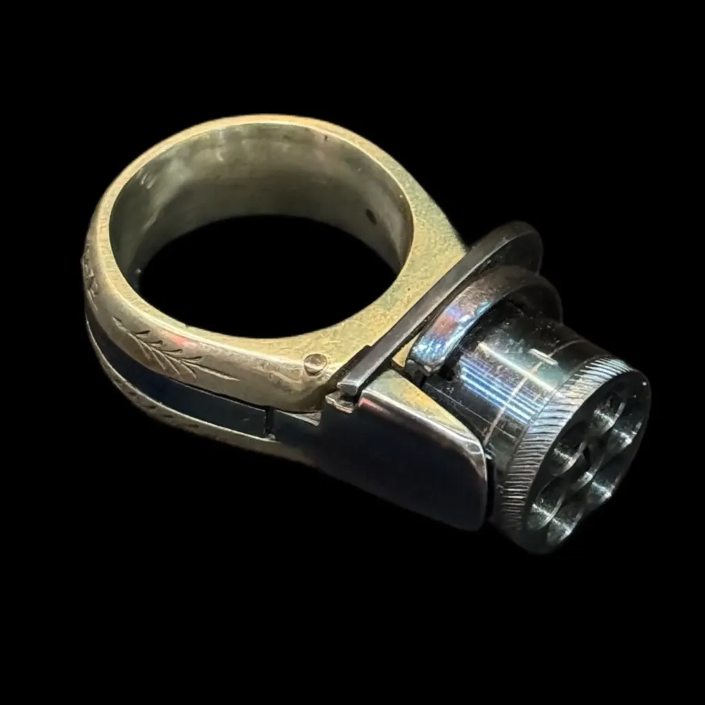 Ring Revolver – "Le Petit Protector" – A Rare 19th Century Concealed Weapon - preview photo 2123
