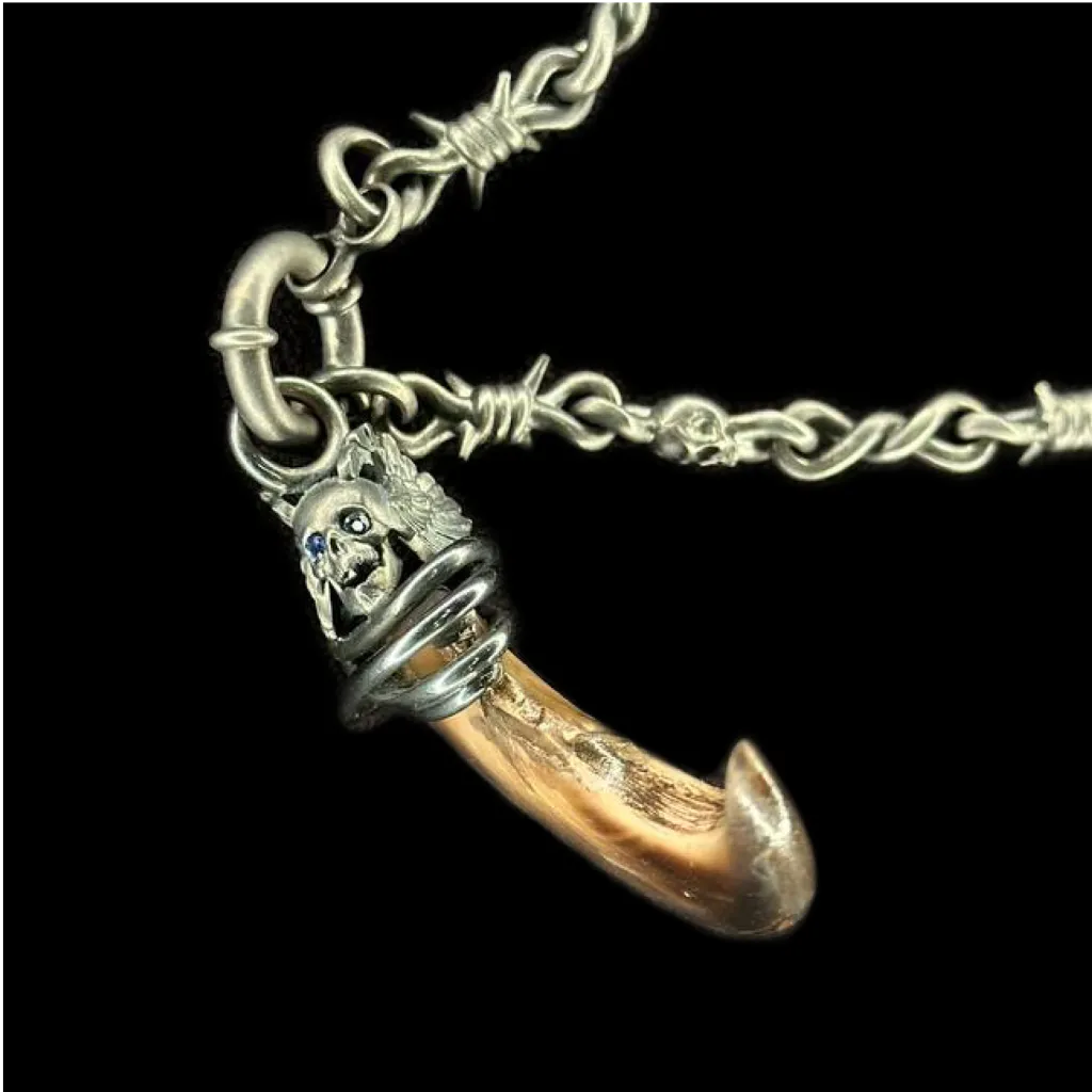 Necklace Brown Bear Claw - preview photo 3123