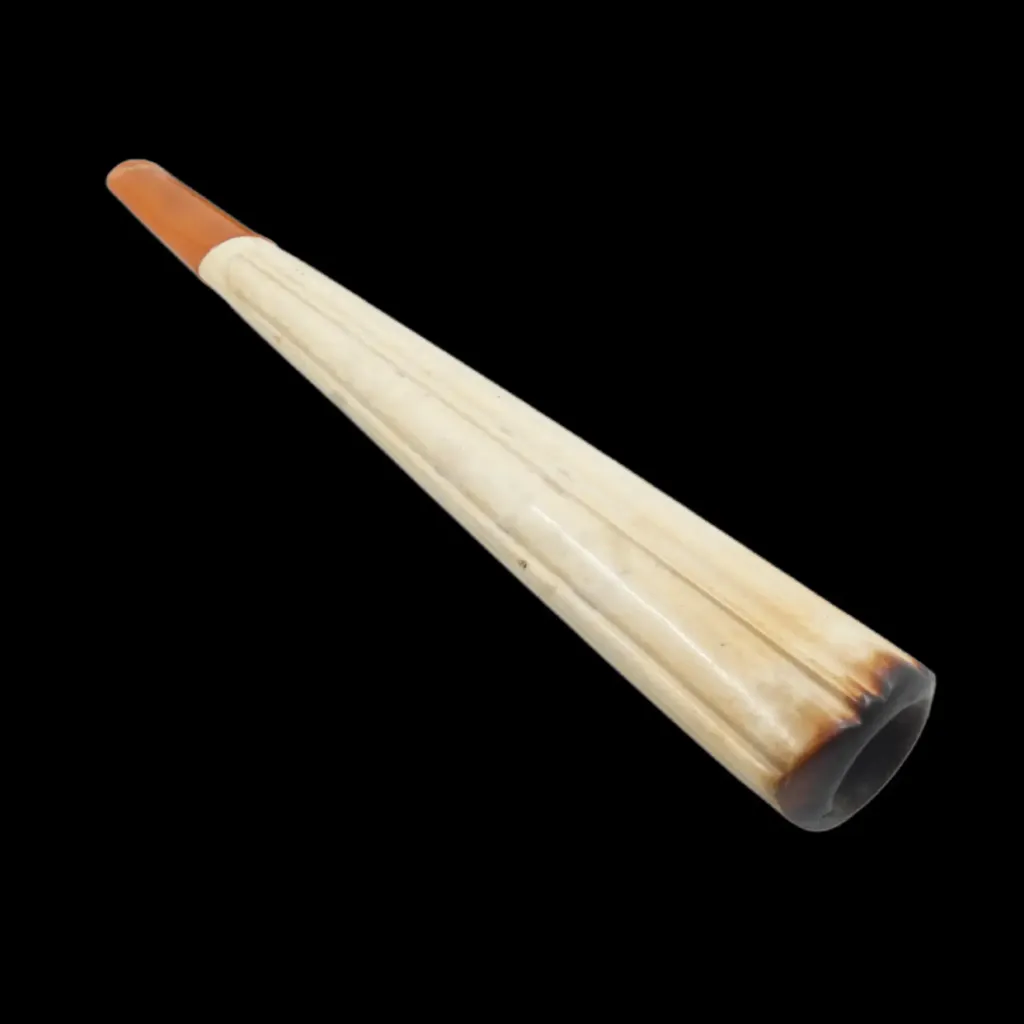 Finely Fluted White Meerschaum and Amber Cigarette Holder in Velvet-Lined Case – Signed by G. Kopp, Vienna - preview photo 2123