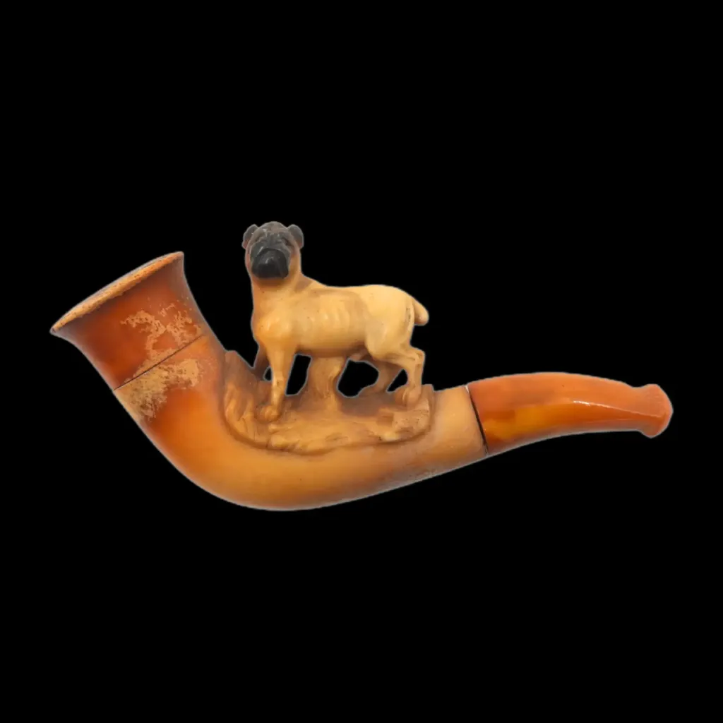 White Stone and Amber Smoking Pipe with Standing Bulldog – 19th Century European Craftsmanship
