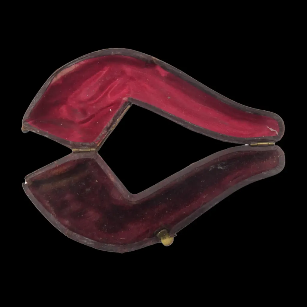White Stone Meerschaum Smoking Pipe in Original Fitted Case – Mid-19th Century European Craftsmanship - preview photo 5123