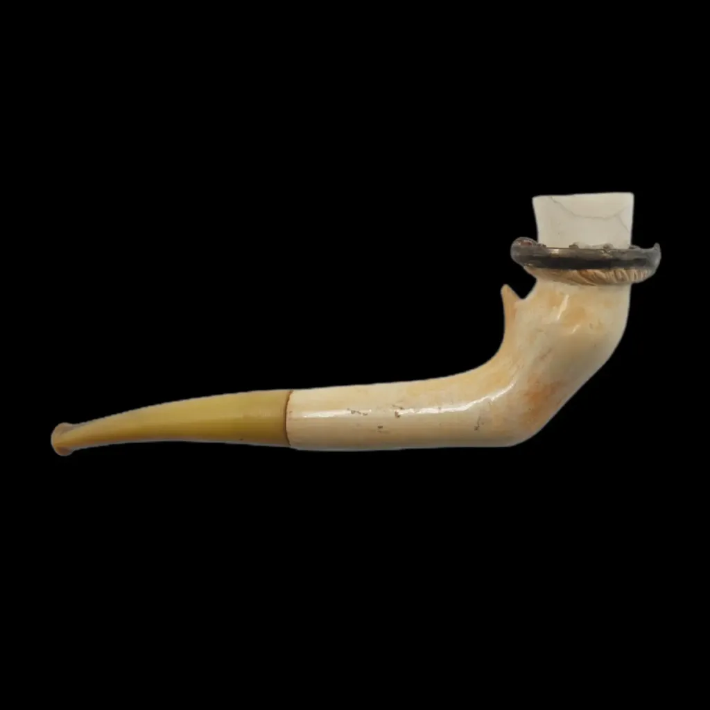 White Stone Meerschaum Smoking Pipe in Original Fitted Case – Mid-19th Century European Craftsmanship - preview photo 3123