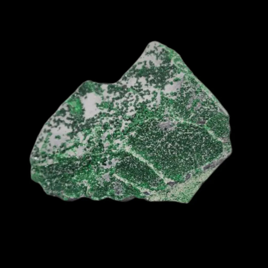 Uvarovite（綠石榴石）——烏拉爾的晶體花園
