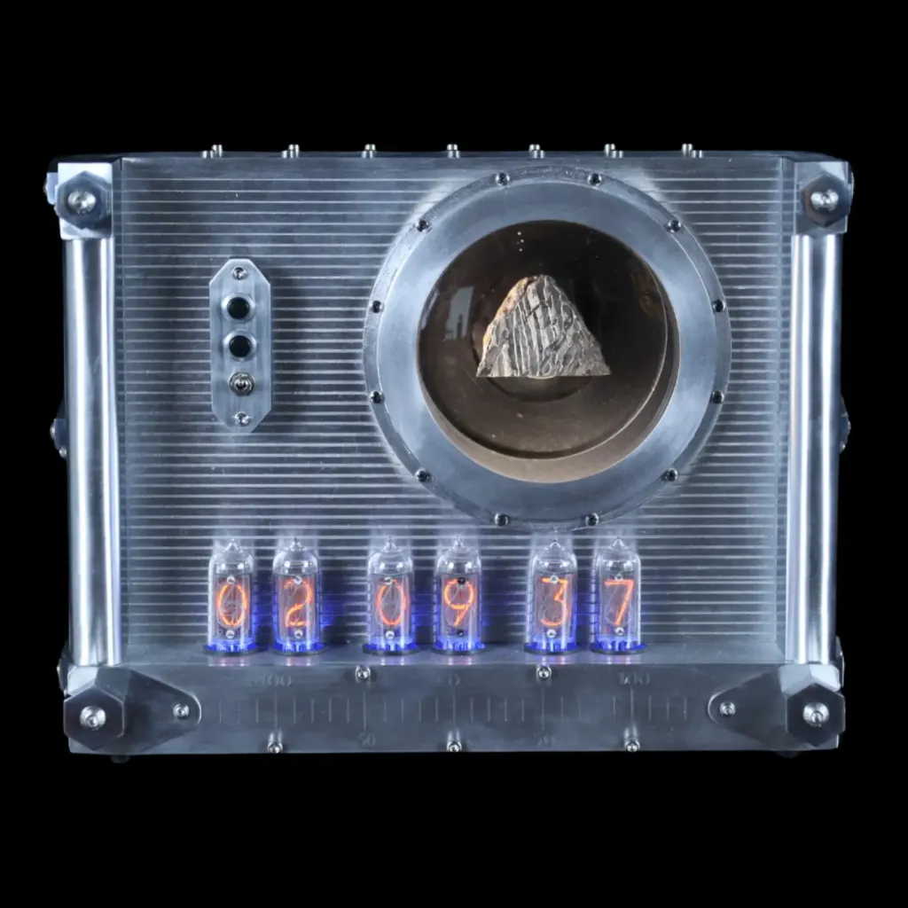 Cosmic Timekeeper: The Unique 1969 Apollo-Inspired Meteorite Clock