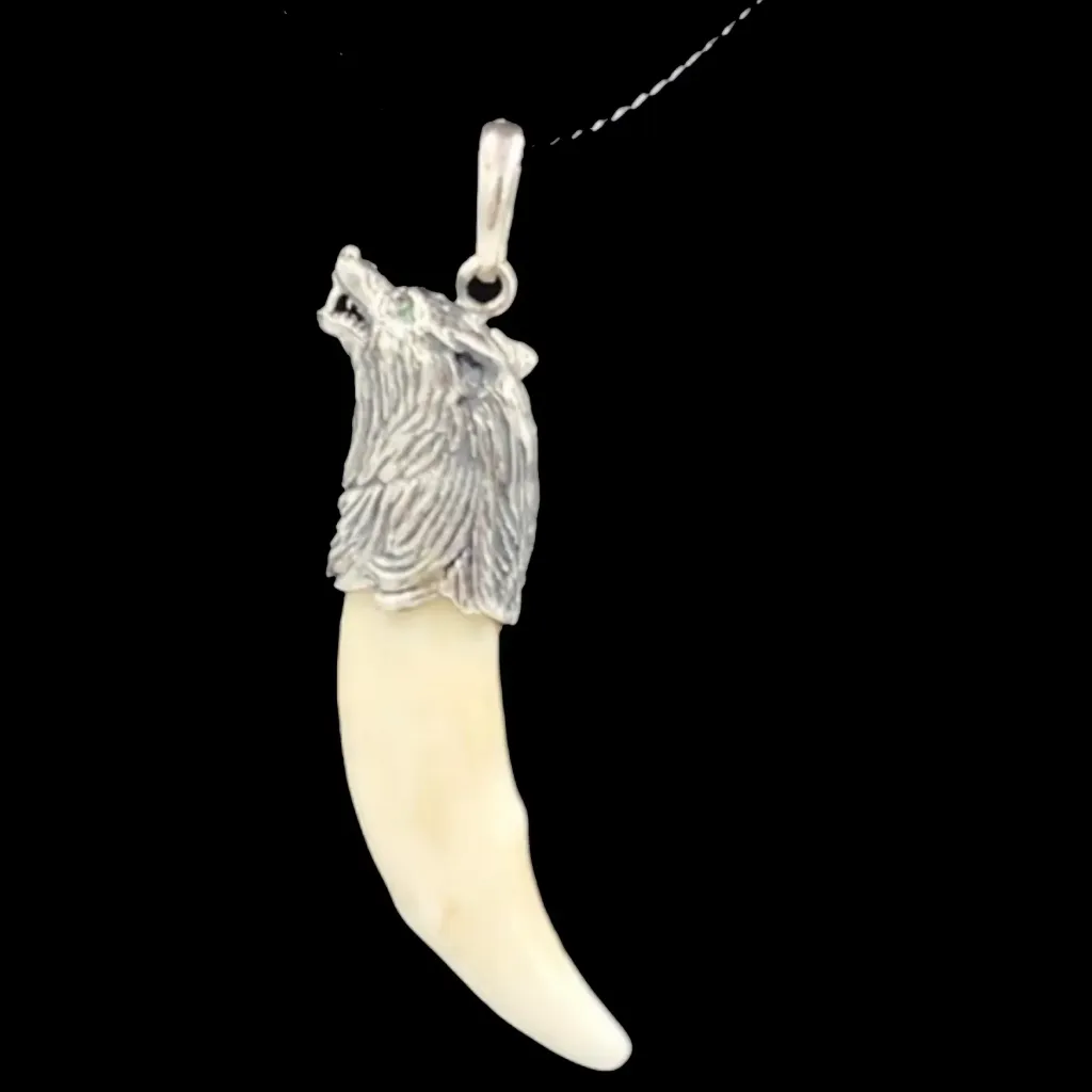 Wolf Tooth Pendant in Silver with Wolf Head Design - preview photo 2123
