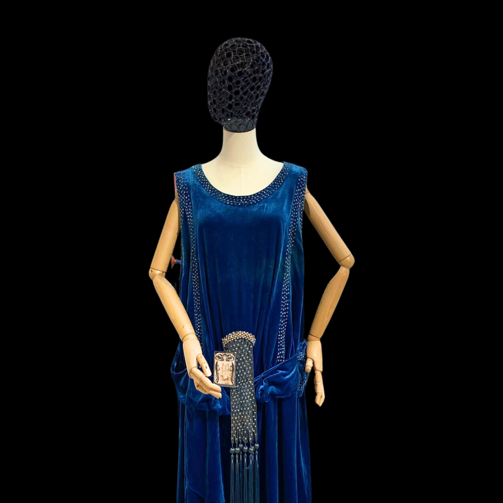 Coco Chanel - Dress with Autograph on Original Label - preview photo 1123