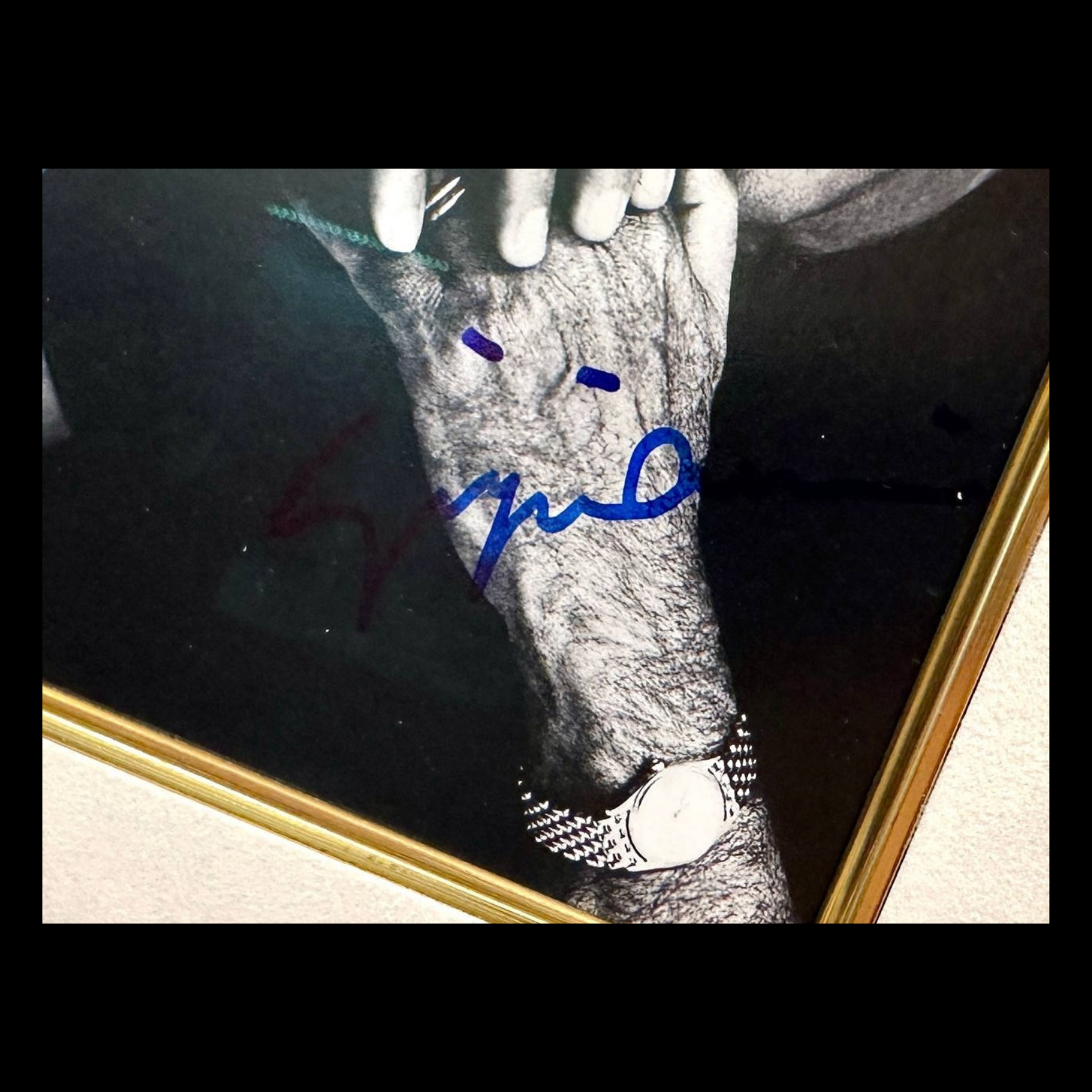 Giorgio Armani - Autographed Photograph - preview photo 2123