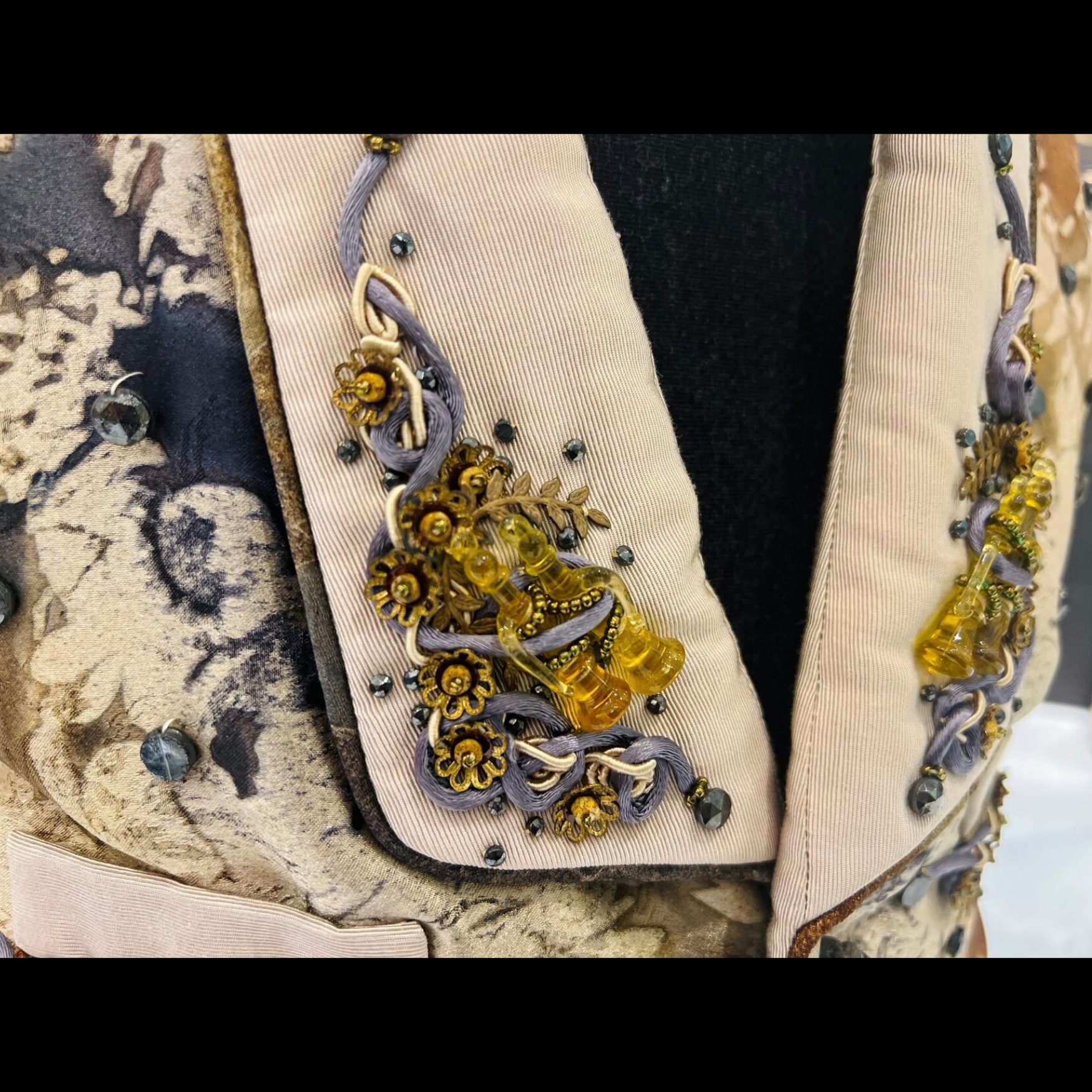 Elton John Waistcoat from the Artist’s Personal Wardrobe - preview photo 2123